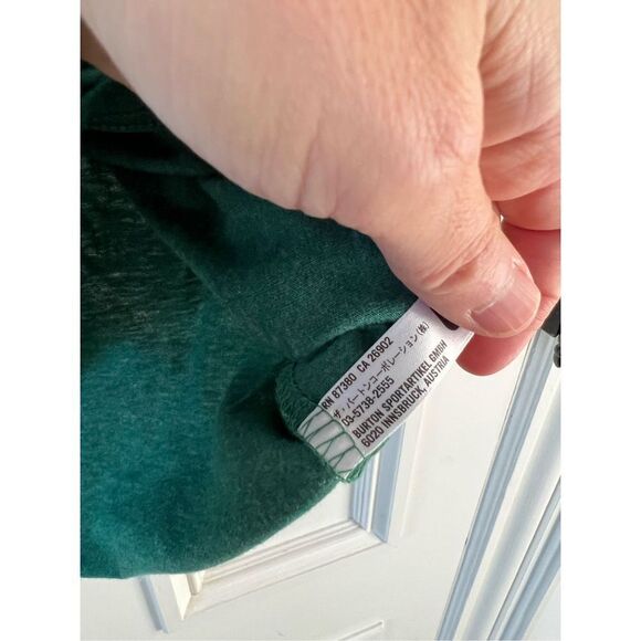 Bundle of Men’s t- shirts burton graphic green and charcoal  gray s - Picture 4 of 8